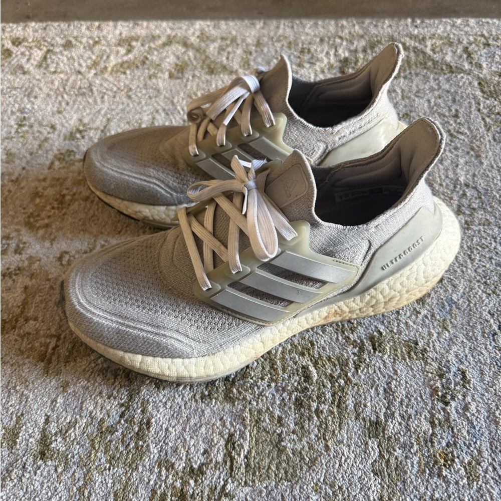 Adidas Ultraboost Gray Sneakers women’s 8